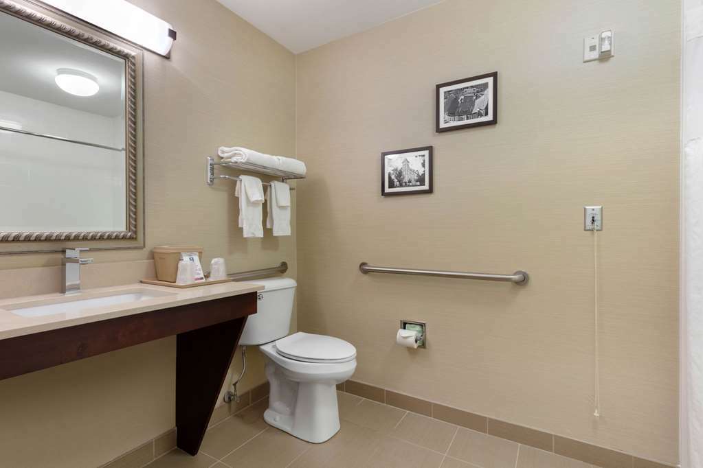 Comfort Inn & Suites Fayetteville-University Area Habitación foto